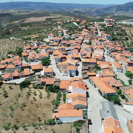 Ph In Alto Douro Vinhateiro Apartment